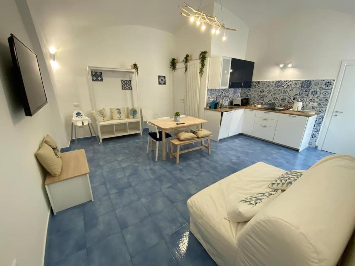 Villa Spring Apartments Meta Luaran gambar